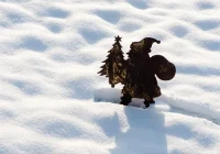 Grußkarte Weihnachtsmann im Schnee